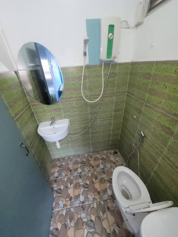 Psiloceye Weed Bar Restaurant & Guesthouse Csiangmaj Kültér fotó
